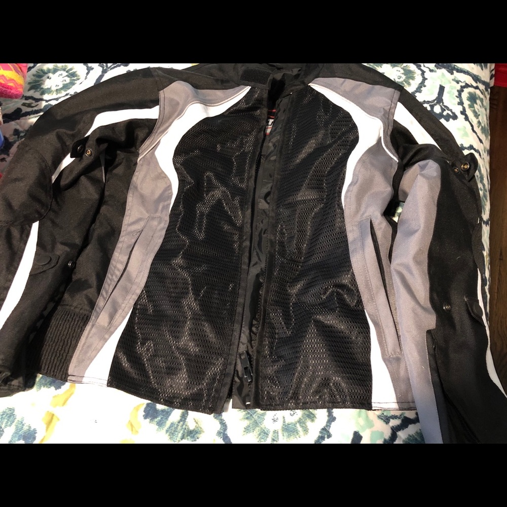 Women’s motorcycle jacket